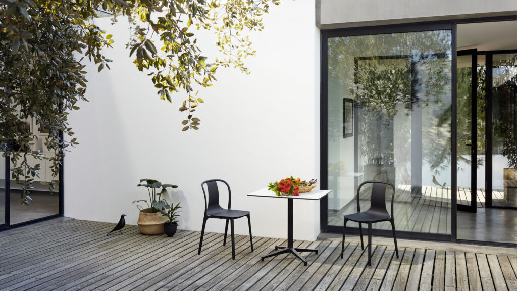 Bignotti-Interni-tavoli-Vitra-tavolo-bar-Bistro-Table
